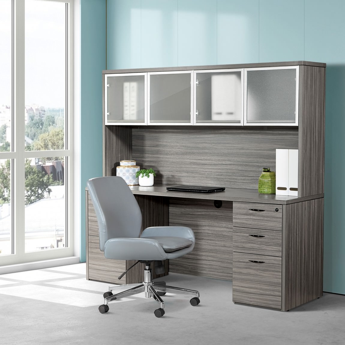 Computer Desk with Hutch